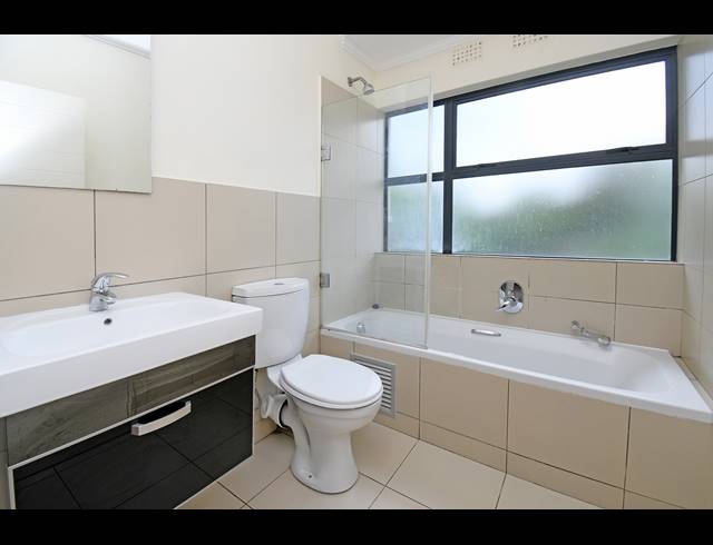 2 BEDROOM APARTMENT FOR SALE IN JACKAL CREEK GOLF ESTATE